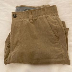 Men’s Under Armour HeatGear Khaki Shorts